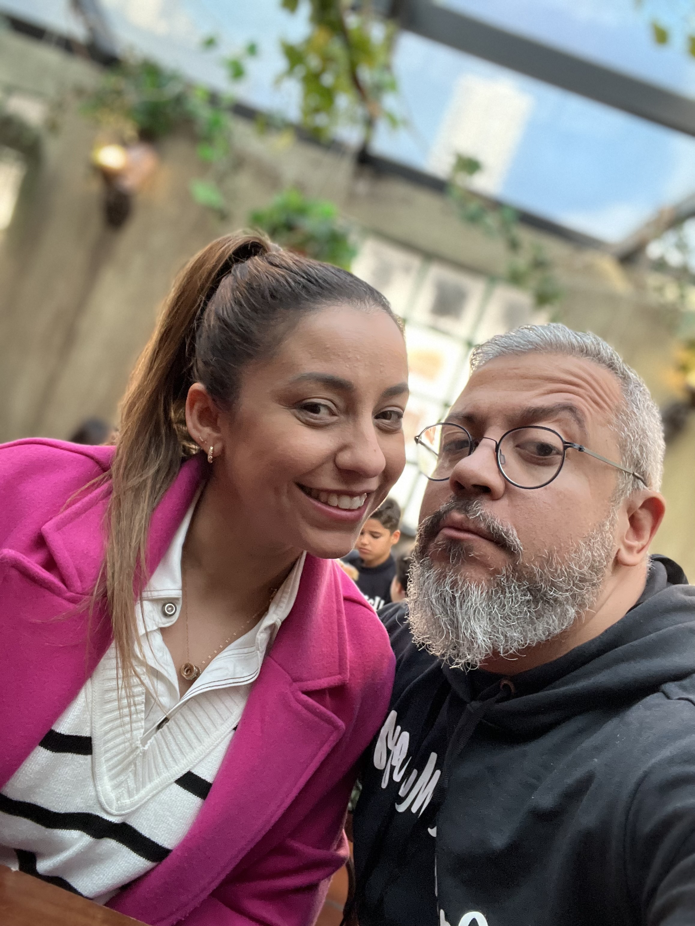 Sobre M&R Fashion House