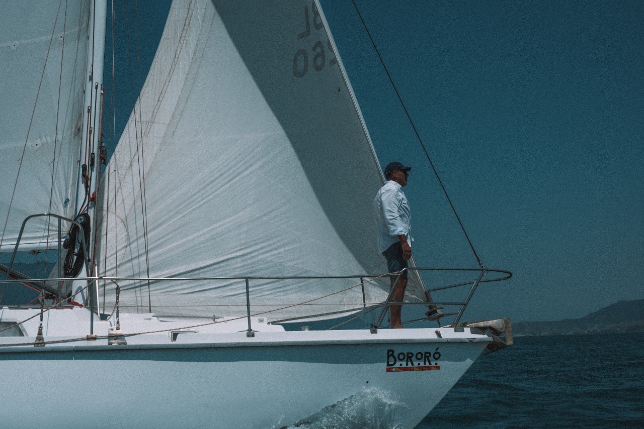 Sobre Sailing Away Brand